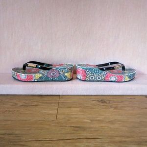 Nine West Tropical Floral Platform Sandals